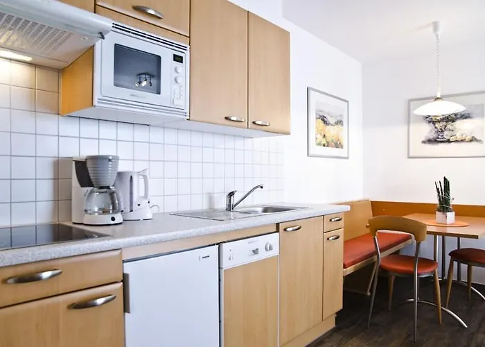 Garni Andreas ايشجل